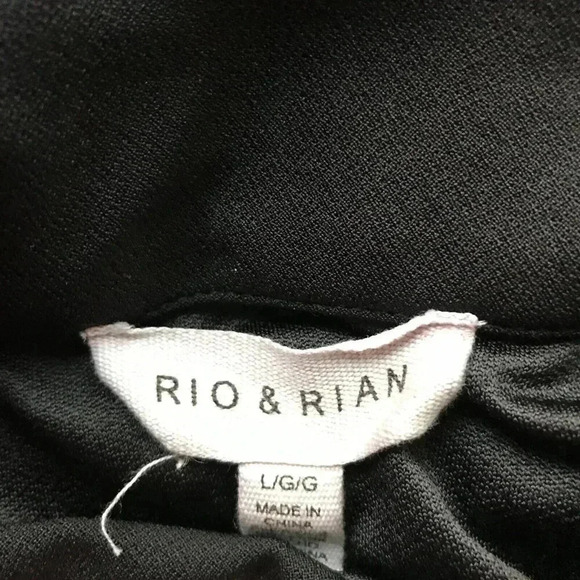 RIO & RIAN Stretchy Button Front Blouse with Lace Sleeves Large - Picture 6 of 9